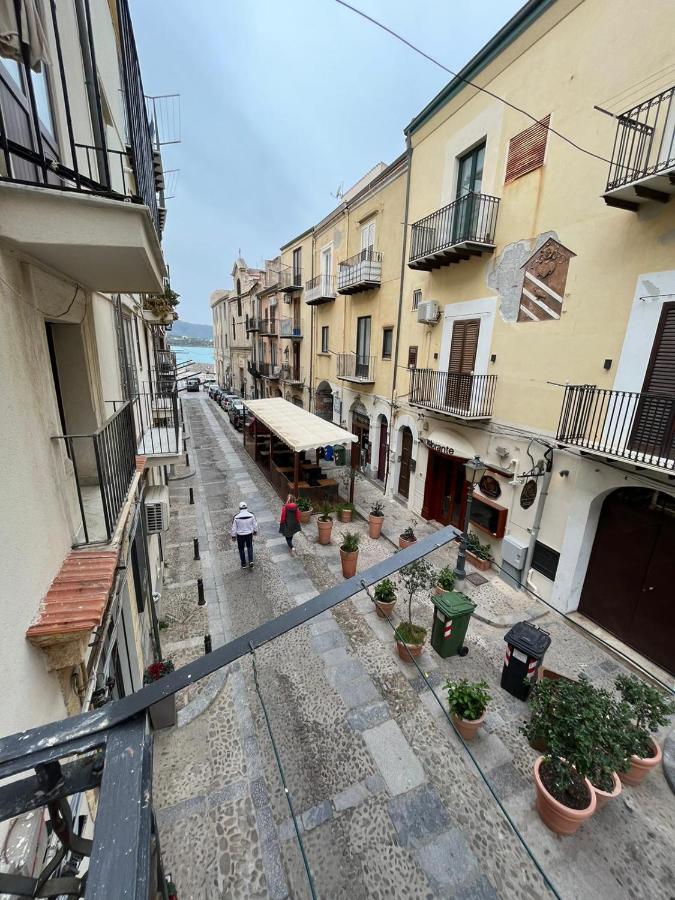 Casa Vacanza Adorno Cefalu Luaran gambar